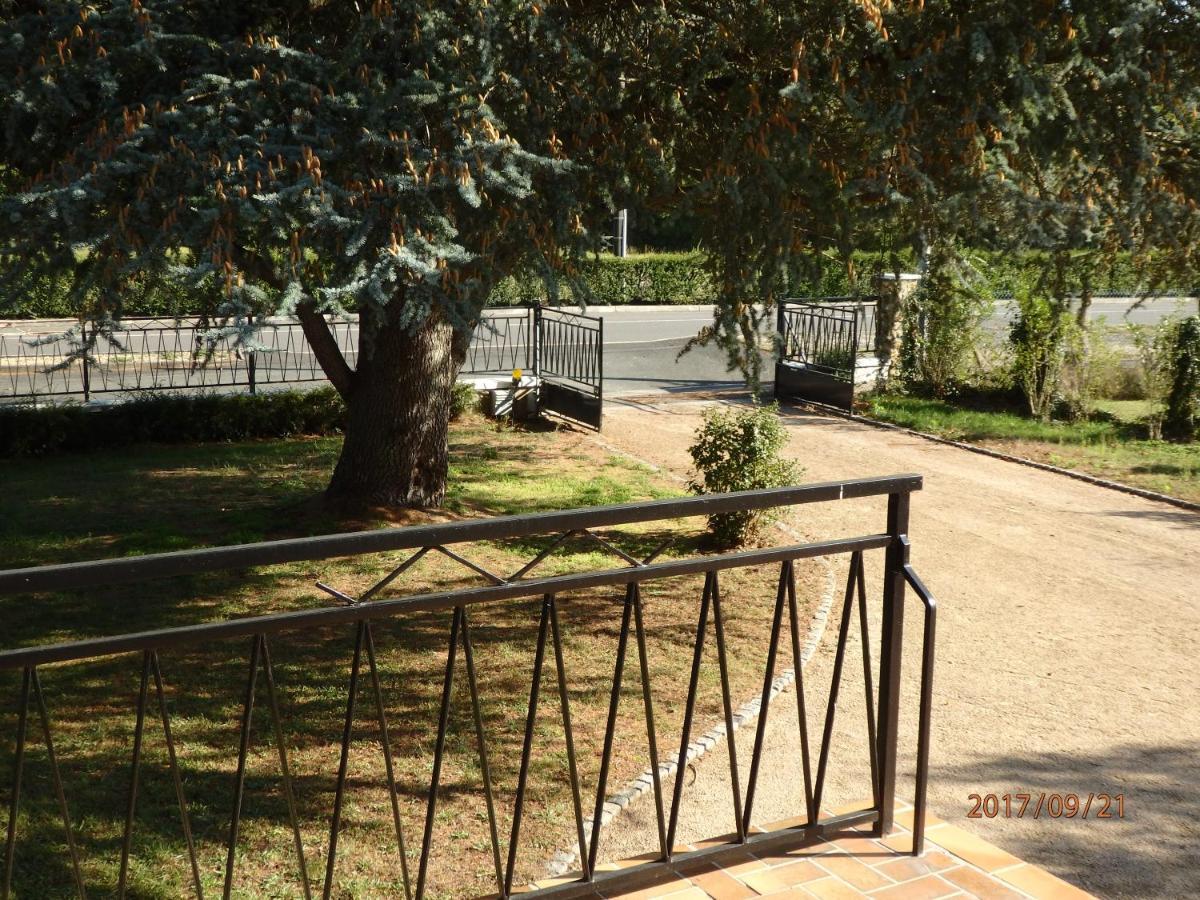 Vila La Chenope Souesmes Exteriér fotografie